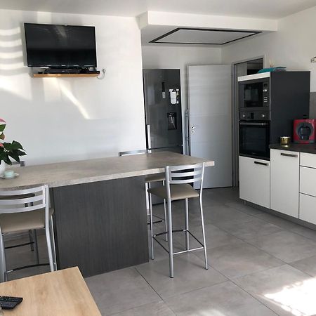 Appartement Sur La Colline Avec Acces Piscine Volx 외부 사진