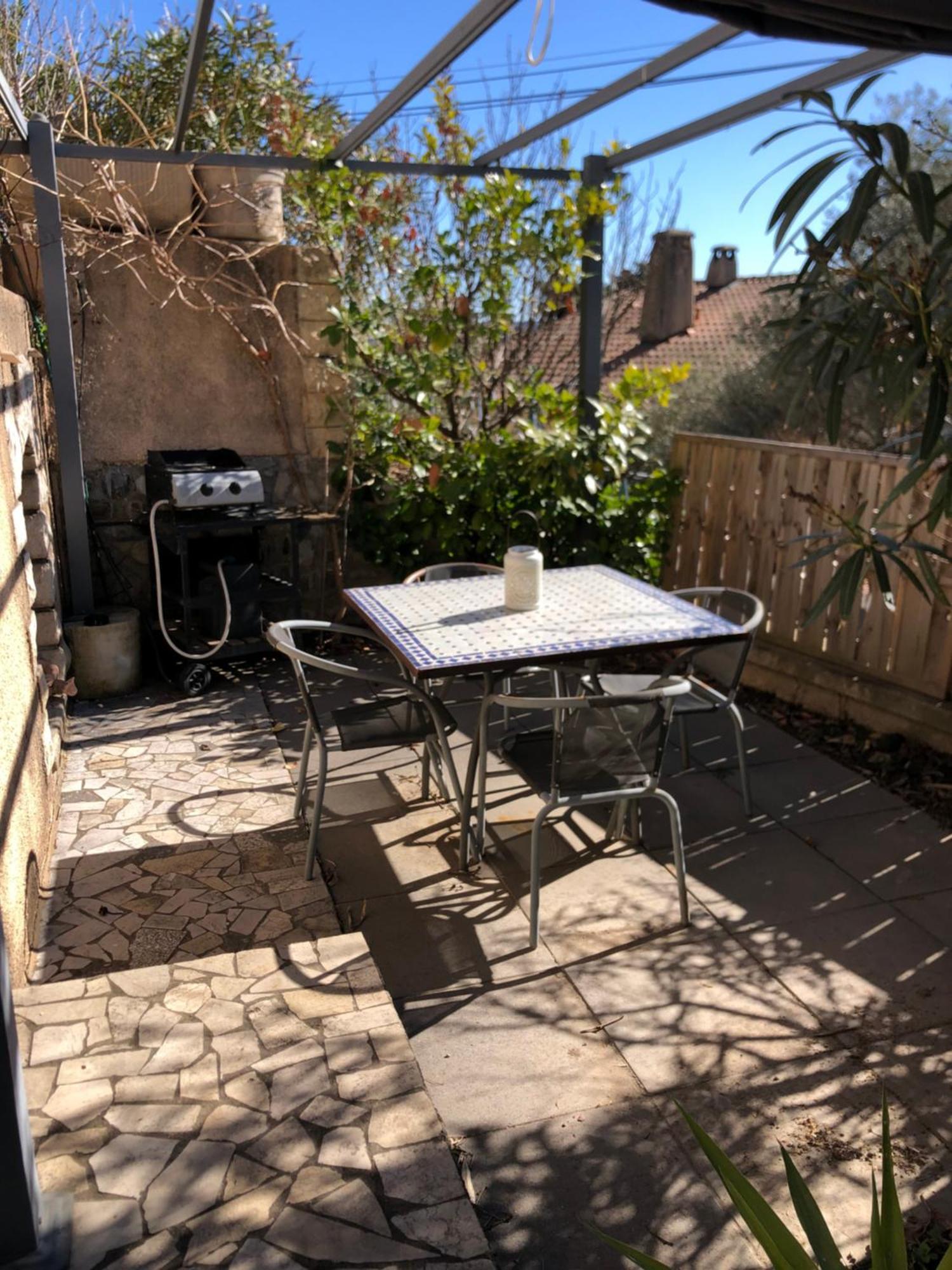 Appartement Sur La Colline Avec Acces Piscine Volx 외부 사진